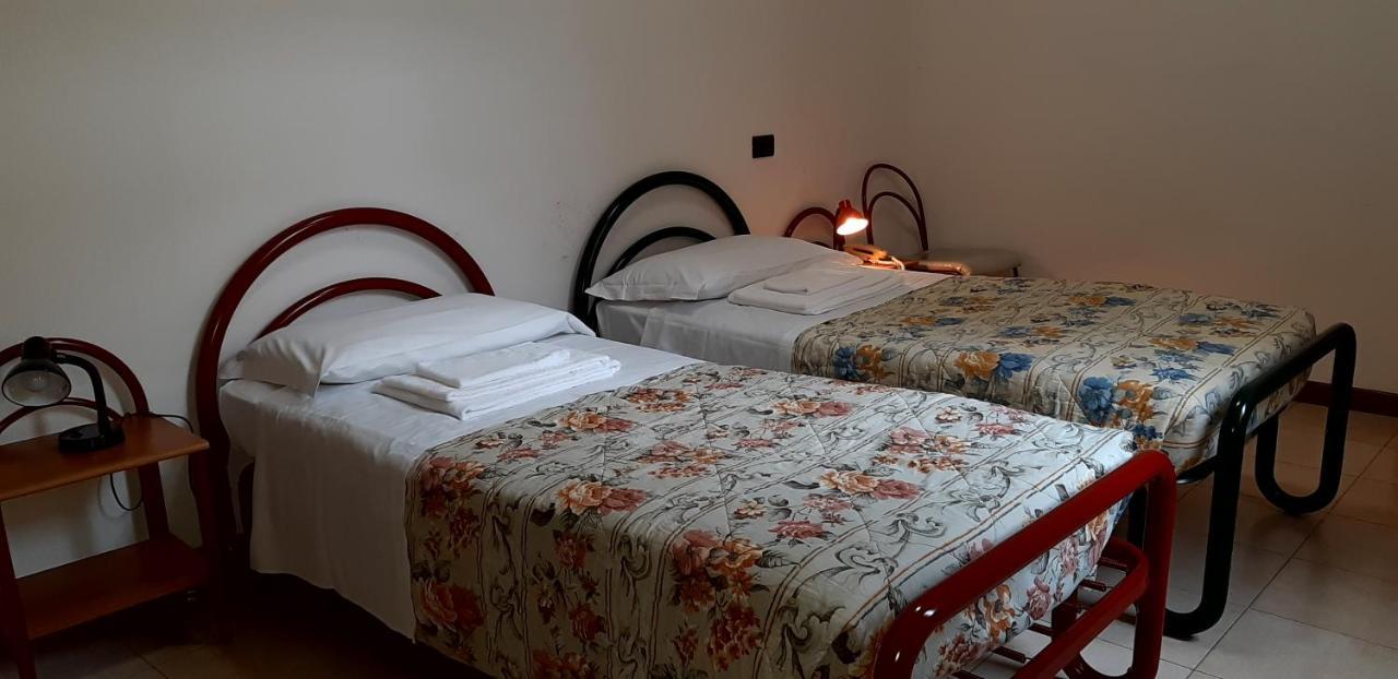 Casa Santa Caterina E Sant Antonio Gasthuis Padua