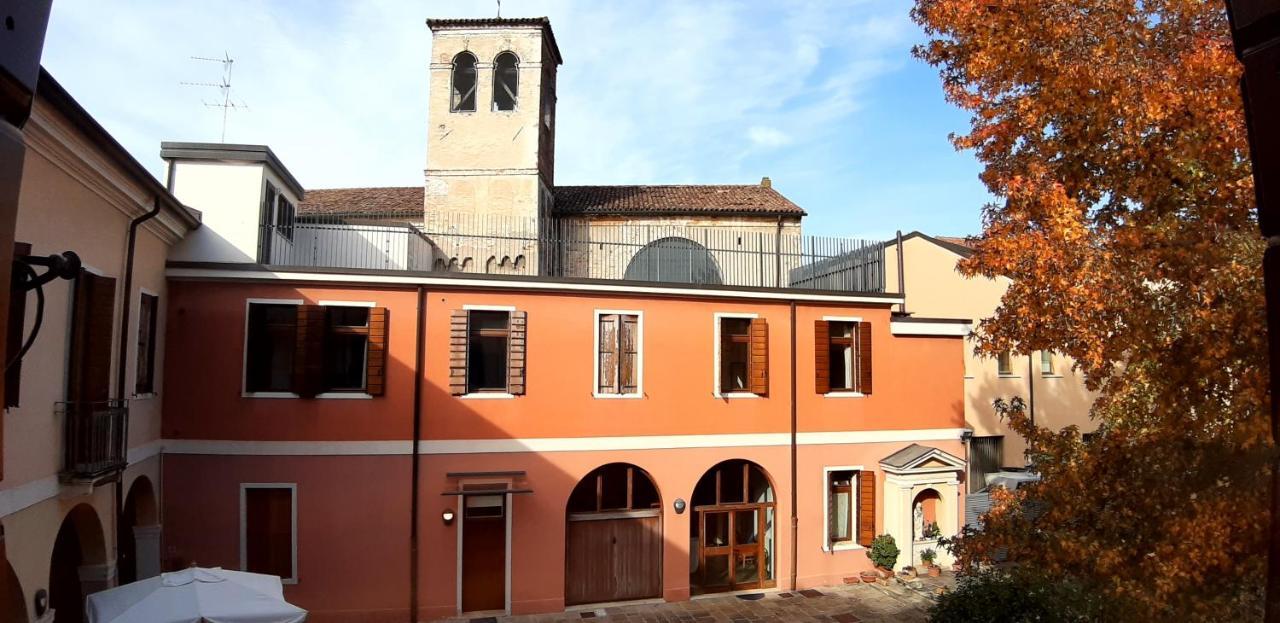 Casa Santa Caterina E Sant Antonio Gasthuis *