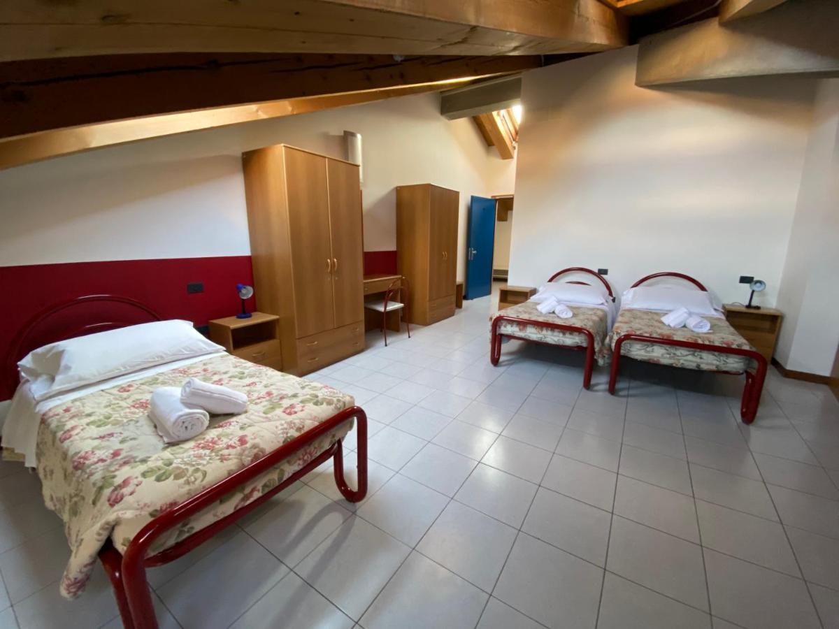 Casa Santa Caterina E Sant Antonio Gasthuis Padua